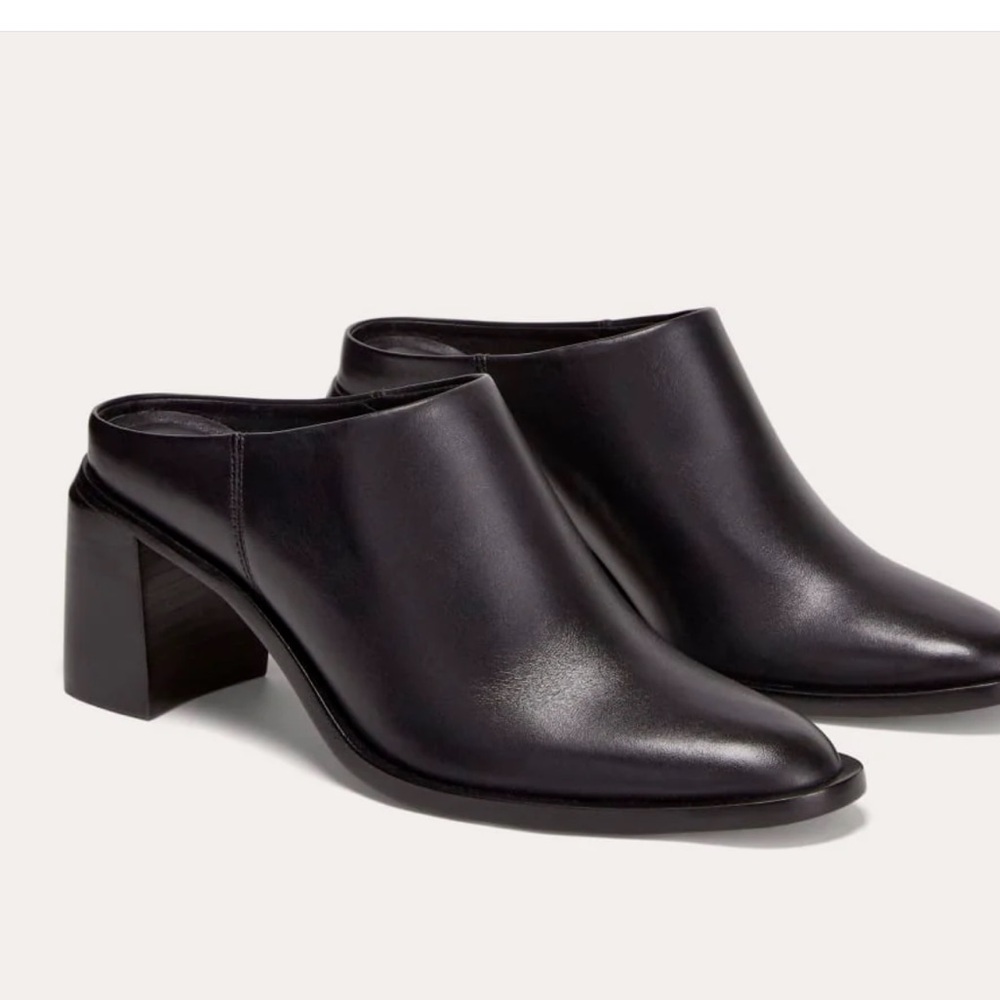 NEW Everlane Black Leather The Outlaw Mule Slide Heel in Size 10